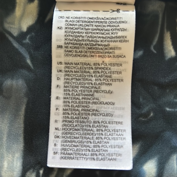 ADIDAS Parley Tie Dye Racerback Tank Top, size Large - Picture 13 of 16